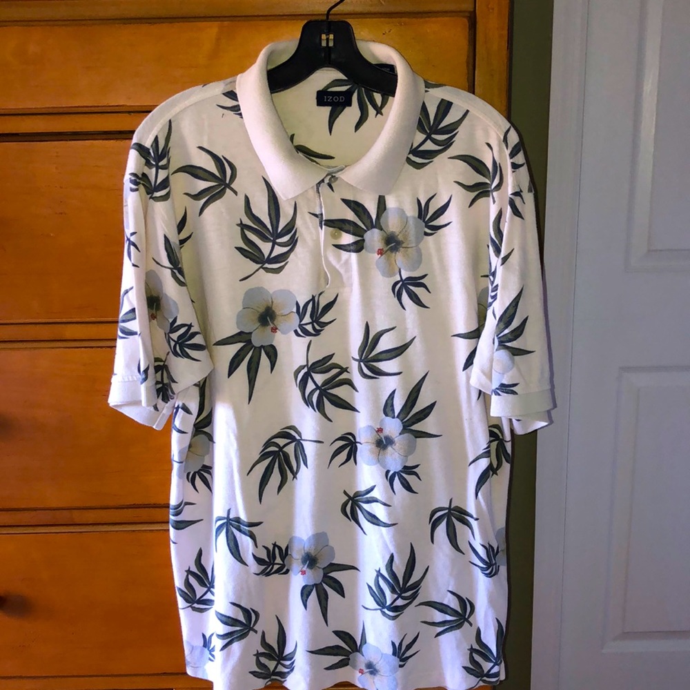 Izod polo size L, 55% linen, 45% cotton. Great condition!